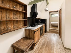 Annexe- click for photo gallery
